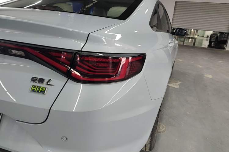 Used Geely Auto Emgrand L HiP 2022 1.5TD-DHT Pro 100KM Super Rui Right Rear Taillight