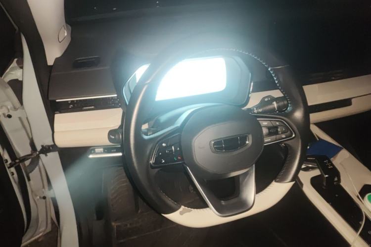 Used Geely Auto Emgrand L HiP 2022 1.5TD-DHT Pro 100KM Super Rui Steering Wheel