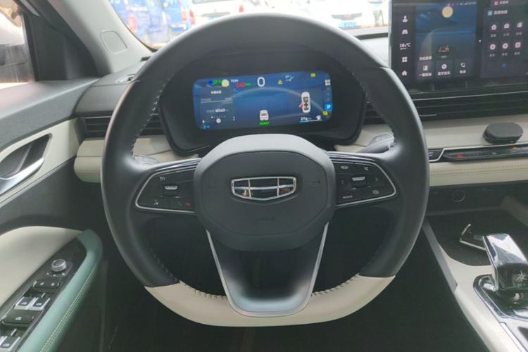 Used Geely Auto Emgrand L HiP 2022 1.5TD-DHT Pro 100KM Super Swift Steering Wheel