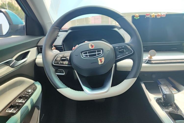 Used Geely Auto Emgrand L HiP 2022 1.5TD-DHT Pro 100KM Super Swift Steering Wheel