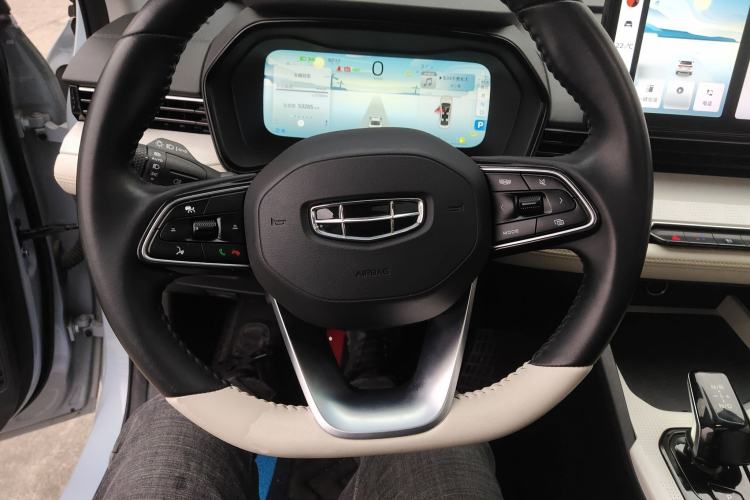 Used Geely Auto Emgrand L HiP 2022 1.5TD-DHT Pro 100KM Super Rui Steering Wheel