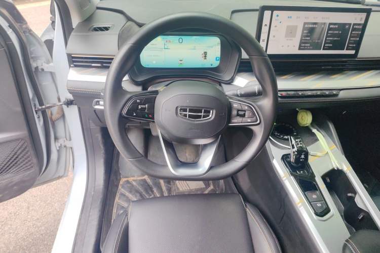 Used Geely Auto Emgrand L HiP 2022 1.5TD-DHT Pro 100KM Super Clean Steering Wheel