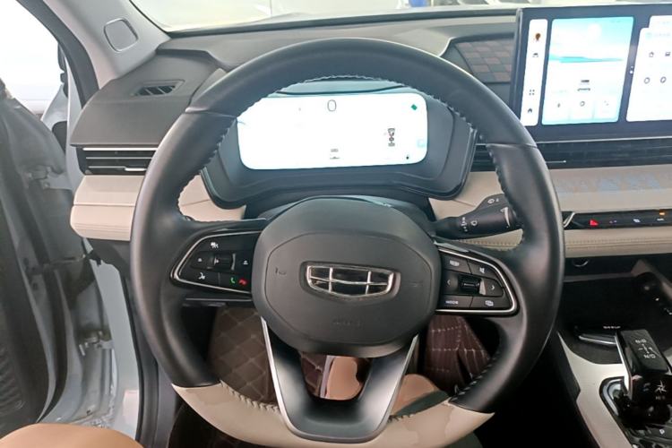 Used Geely Auto Emgrand L HiP 2022 1.5TD-DHT Pro 100KM Super Rui Steering Wheel