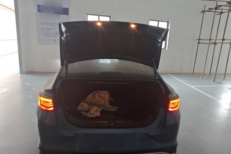 Used Geely Auto Emgrand L HiP 2022 1.5TD-DHT Pro 100KM Super Swift Trunk