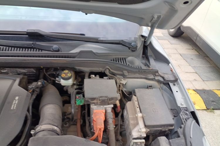 Used Geely Auto Emgrand L HiP 2022 1.5TD-DHT Pro 100KM Super Swift Engine Bay Left