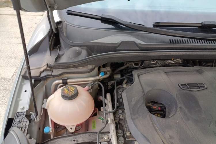 Used Geely Auto Emgrand L HiP 2022 1.5TD-DHT Pro 100KM Super Swift Engine Bay Right
