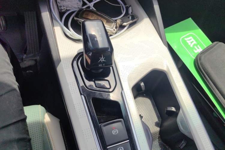 Used Geely Auto Emgrand L HiP 2022 1.5TD-DHT Pro 100KM Super Rui Gear Lever