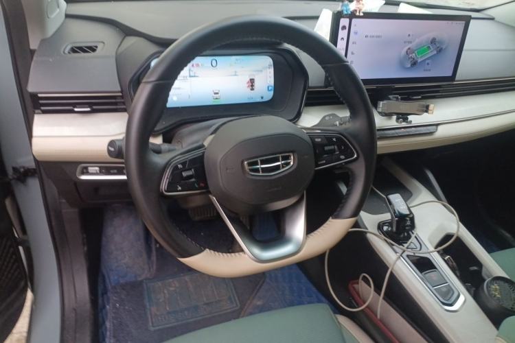 Used Geely Auto Emgrand L HiP 2022 1.5TD-DHT Pro 100KM Super Swift Steering Wheel