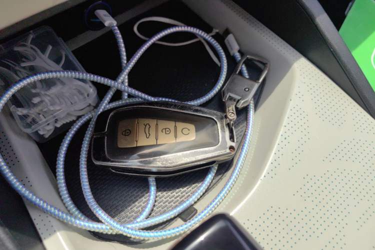 Used Geely Auto Emgrand L HiP 2022 1.5TD-DHT Pro 100KM Super Rui Vehicle Key