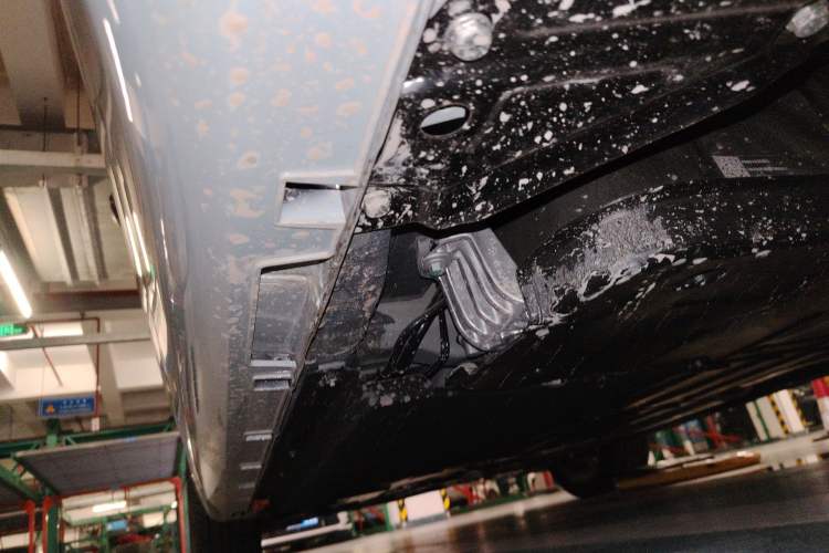 Used Geely Auto Emgrand L HiP 2022 1.5TD-DHT Pro 100KM Super Swift Chassis Rear Left