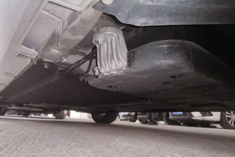 Used Geely Auto Emgrand L HiP 2022 1.5TD-DHT Pro 100KM Super Rui Chassis Rear Left