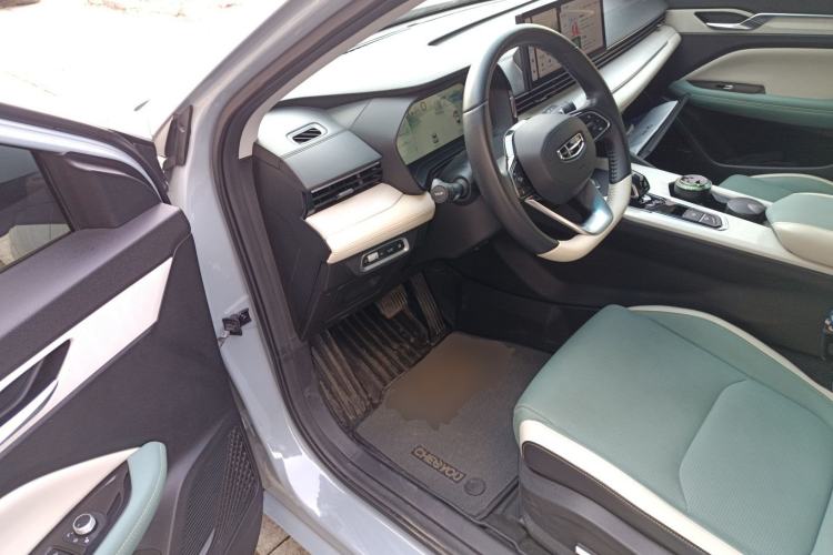 Used Geely Auto Emgrand L HiP 2022 1.5TD-DHT Pro 100KM Super Swift Driver Seat
