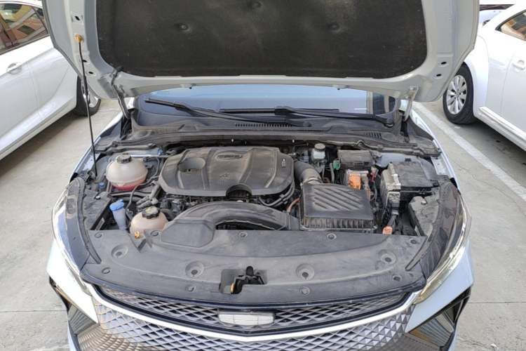 Used Geely Auto Emgrand L HiP 2022 1.5TD-DHT Pro 100KM Super Rui Engine Bay