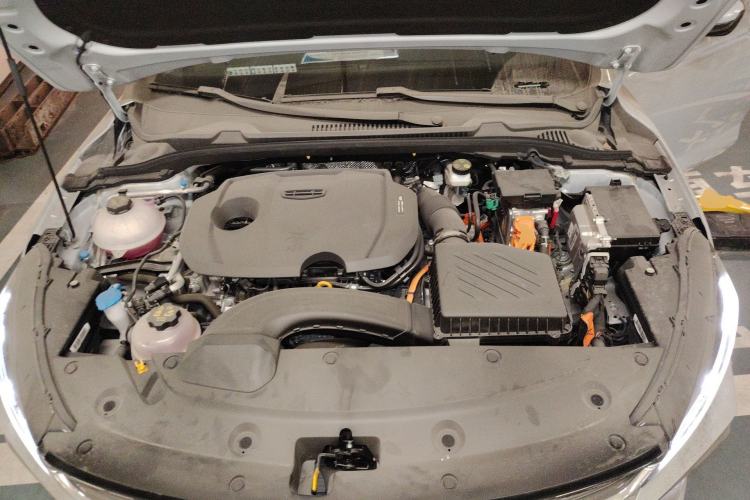 Used Geely Auto Emgrand L HiP 2022 1.5TD-DHT Pro 100KM Super Swift Engine Bay