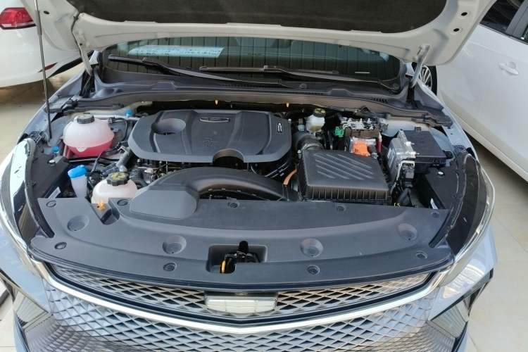 Used Geely Auto Emgrand L HiP 2022 1.5TD-DHT Pro 100KM Super Rui Engine Bay