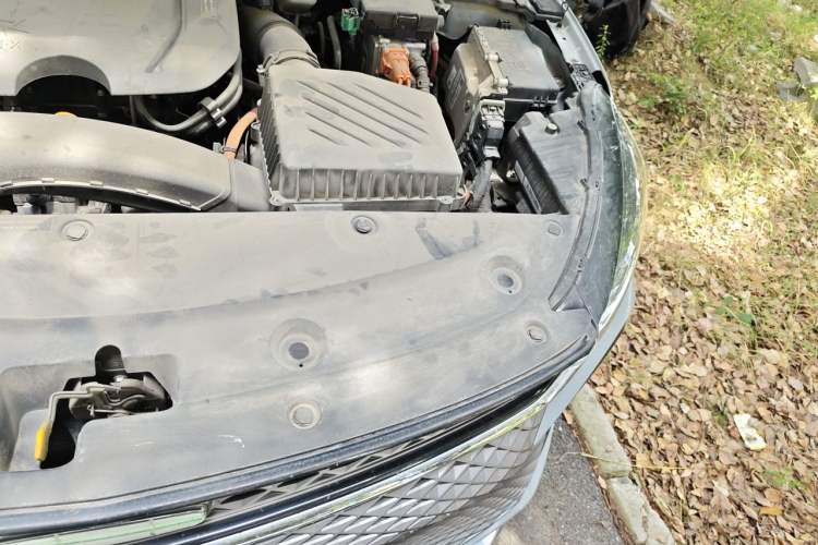 Used Geely Auto Emgrand L HiP 2022 1.5TD-DHT Pro 100KM Super Swift Engine Bay Left