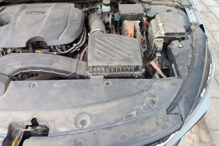 Used Geely Auto Emgrand L HiP 2022 1.5TD-DHT Pro 100KM Super Swift Engine Bay Left