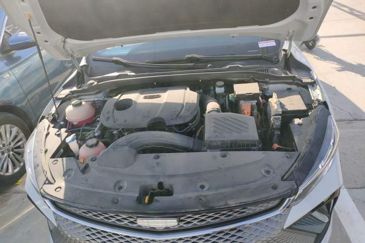 Used Geely Auto Emgrand L HiP 2022 1.5TD-DHT Pro 100KM Super Clean Engine Bay