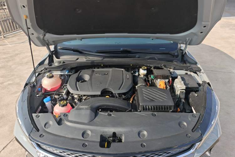 Used Geely Auto Emgrand L HiP 2022 1.5TD-DHT Pro 100KM Super Swift Engine Bay