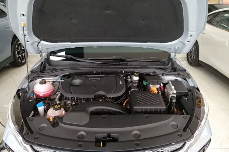 Used Geely Auto Emgrand L HiP 2022 1.5TD-DHT Pro 100KM Super Swift Engine Bay