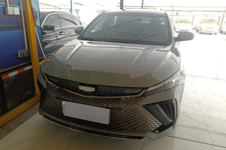 Used Geely Auto Emgrand L HiP 2022 1.5TD-DHT Pro 100KM Super Clean Exterior 1