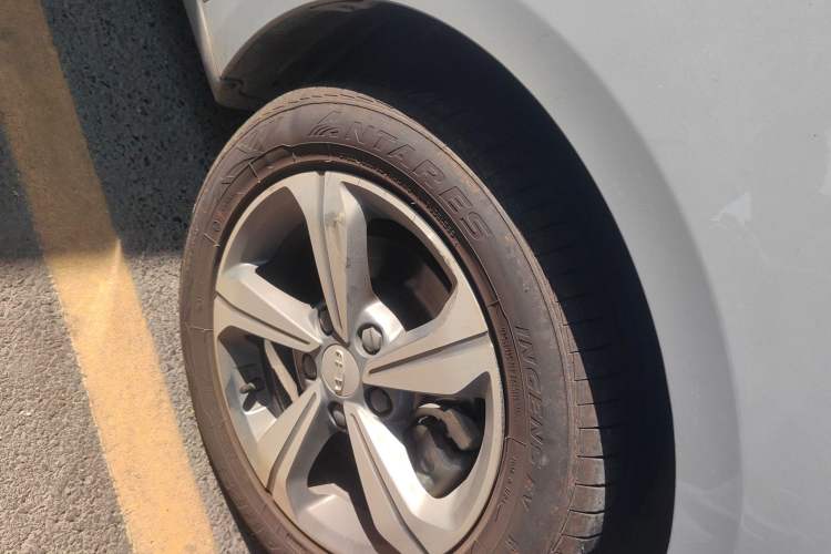 Used Geely Auto Emgrand L HiP 2022 1.5TD-DHT Pro 100KM Super Clean Exterior 2