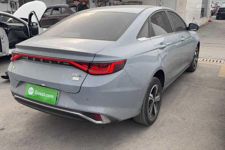 Used Geely Auto Emgrand L HiP 2022 1.5TD-DHT Pro 100KM Super Clean Exterior 6