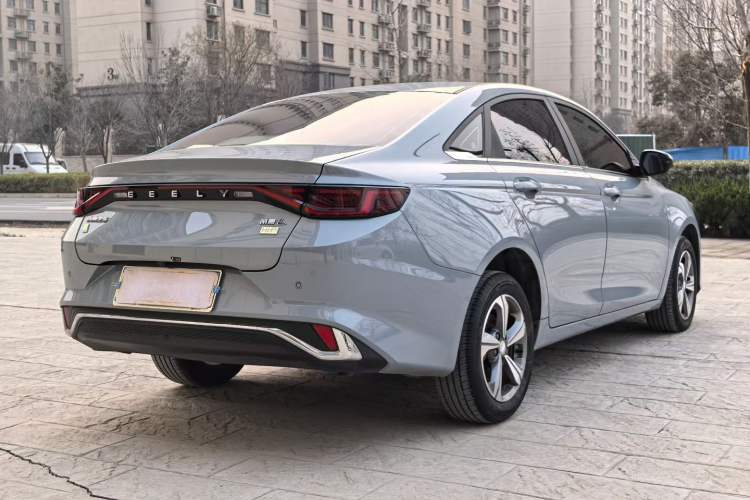 Used Geely Auto Emgrand L HiP 2022 1.5TD-DHT Pro 100KM Super Clean Exterior 7