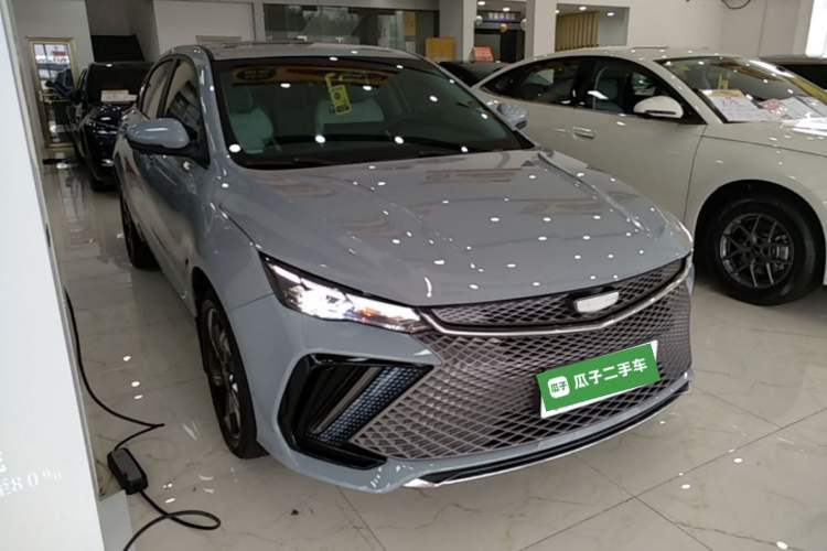 Used Geely Auto Emgrand L HiP 2022 1.5TD-DHT Pro 100KM Super Swift Front Right 45 Deg