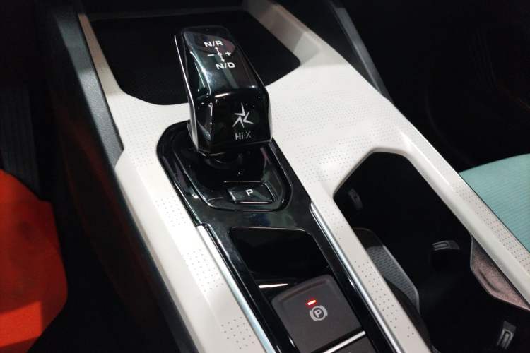 Used Geely Auto Emgrand L HiP 2022 1.5TD-DHT Pro 100KM Super Rui Gear Lever