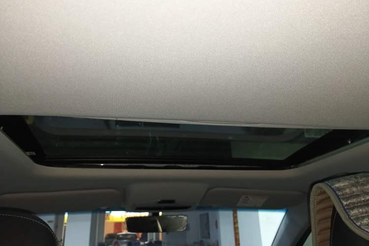 Used Geely Auto Emgrand L HiP 2022 1.5TD-DHT Pro 100KM Super Clean Headliner