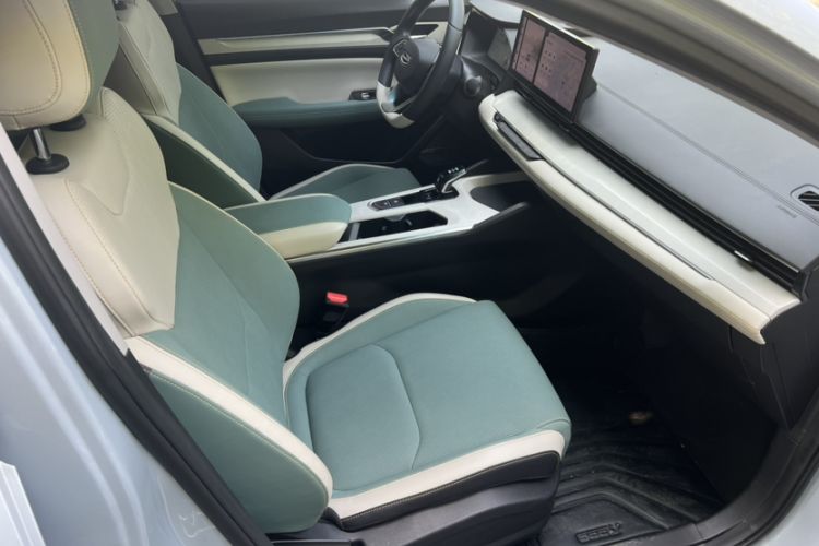Used Geely Auto Emgrand L HiP 2022 1.5TD-DHT Pro 100KM Super Rui Interior 3