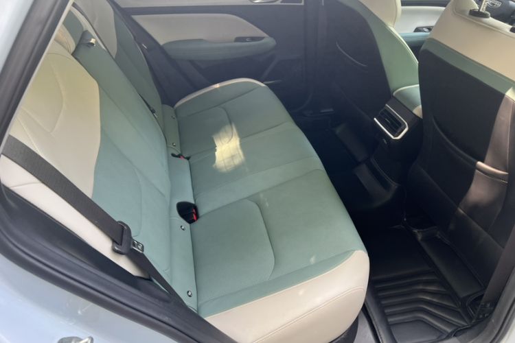 Used Geely Auto Emgrand L HiP 2022 1.5TD-DHT Pro 100KM Super Rui Interior 5