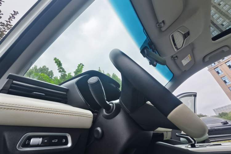 Used Geely Auto Emgrand L HiP 2022 1.5TD-DHT Pro 100KM Super Swift Interior 6