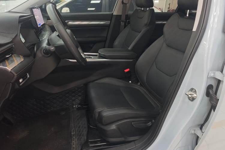 Used Geely Auto Emgrand L HiP 2022 1.5TD-DHT Pro 100KM Super Clean Left Front Seat