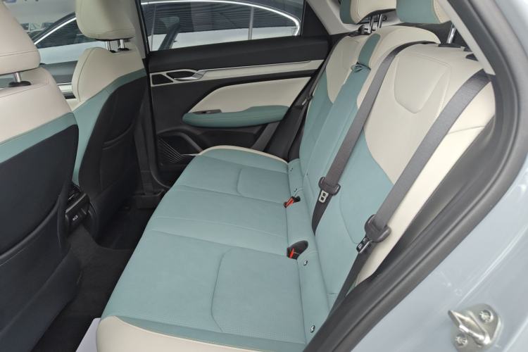 Used Geely Auto Emgrand L HiP 2022 1.5TD-DHT Pro 100KM Super Rui Left Rear Seat