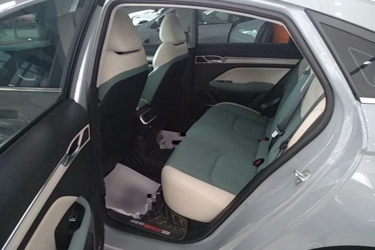 Used Geely Auto Emgrand L HiP 2022 1.5TD-DHT Pro 100KM Super Swift Left Rear Seat