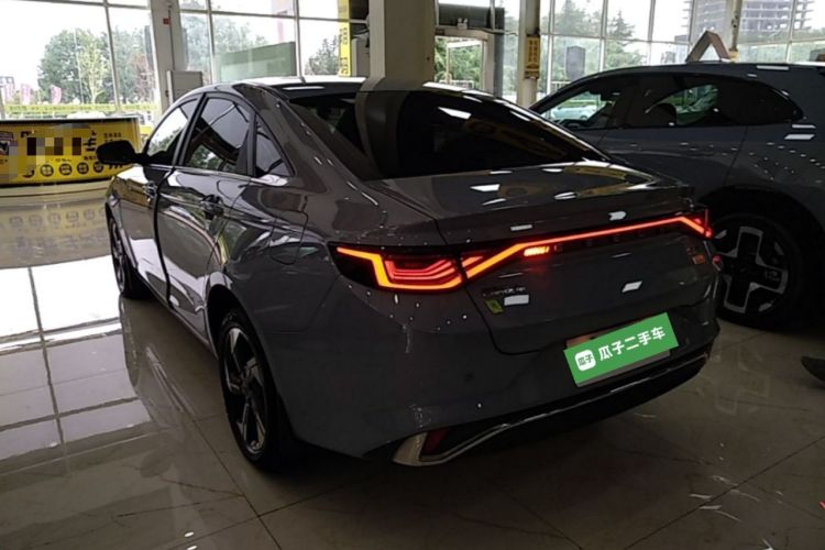 Used Geely Auto Emgrand L HiP 2022 1.5TD-DHT Pro 100KM Super Swift Rear Left 45 Deg