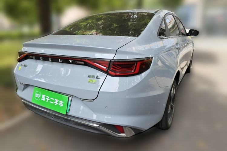 Used Geely Auto Emgrand L HiP 2022 1.5TD-DHT Pro 100KM Super Swift Rear Right 45 Deg