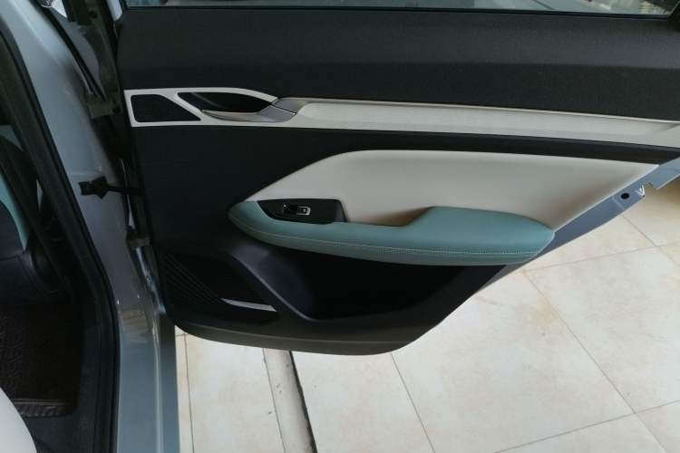 Used Geely Auto Emgrand L HiP 2022 1.5TD-DHT Pro 100KM Super Rui Right Rear Door Interior