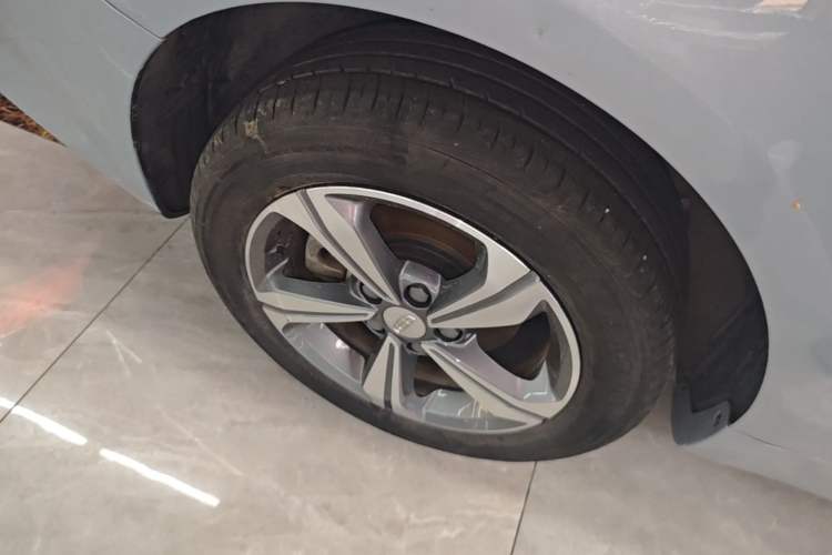 Used Geely Auto Emgrand L HiP 2022 1.5TD-DHT Pro 100KM Super Clean Right Rear Wheel Hub