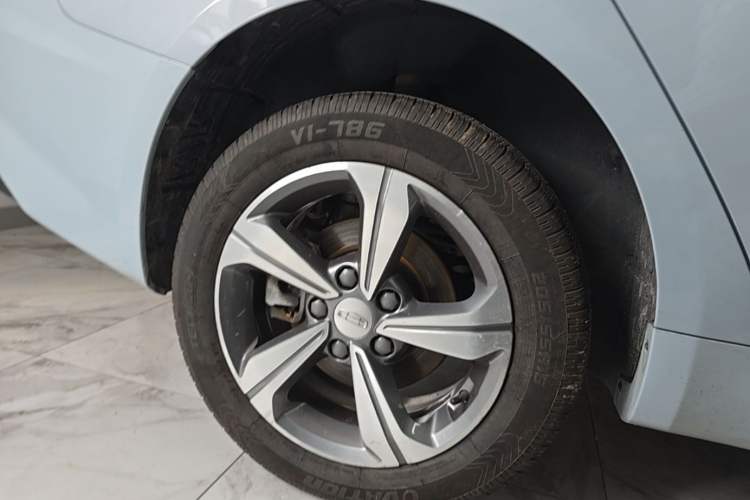 Used Geely Auto Emgrand L HiP 2022 1.5TD-DHT Pro 100KM Super Clean Right Rear Wheel Hub