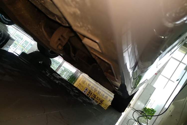 Used Geely Auto Emgrand L HiP 2022 1.5TD-DHT Pro 100KM Super Swift Right Side Sill
