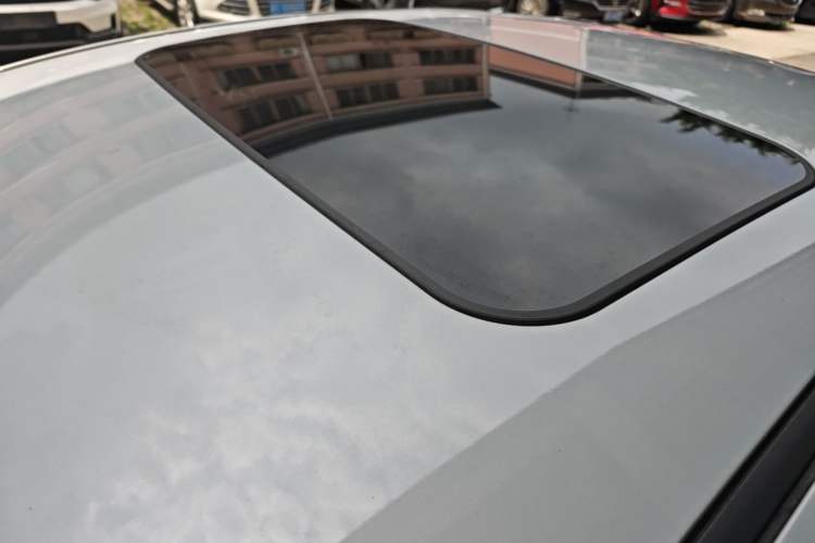 Used Geely Auto Emgrand L HiP 2022 1.5TD-DHT Pro 100KM Super Rui Roof