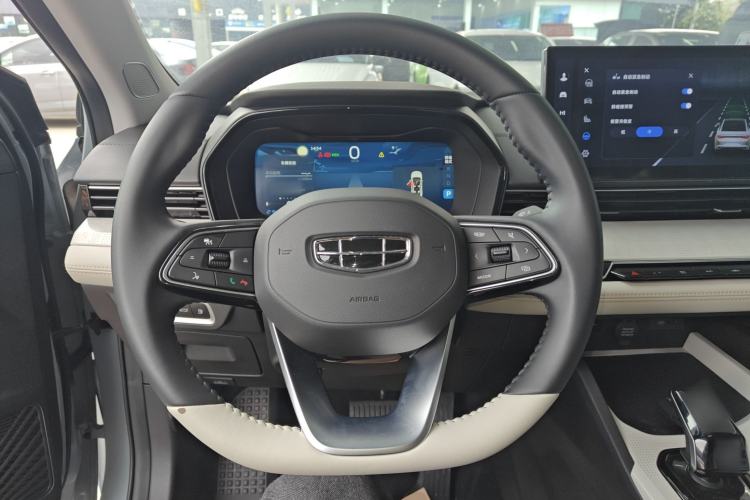 Used Geely Auto Emgrand L HiP 2022 1.5TD-DHT Pro 100KM Super Rui Steering Wheel