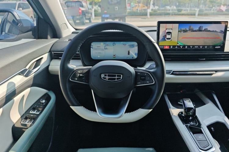 Used Geely Auto Emgrand L HiP 2022 1.5TD-DHT Pro 100KM Super Swift Steering Wheel