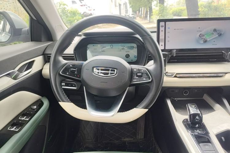 Used Geely Auto Emgrand L HiP 2022 1.5TD-DHT Pro 100KM Super Swift Steering Wheel