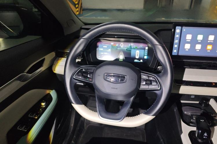 Used Geely Auto Emgrand L HiP 2022 1.5TD-DHT Pro 100KM Super Swift Steering Wheel