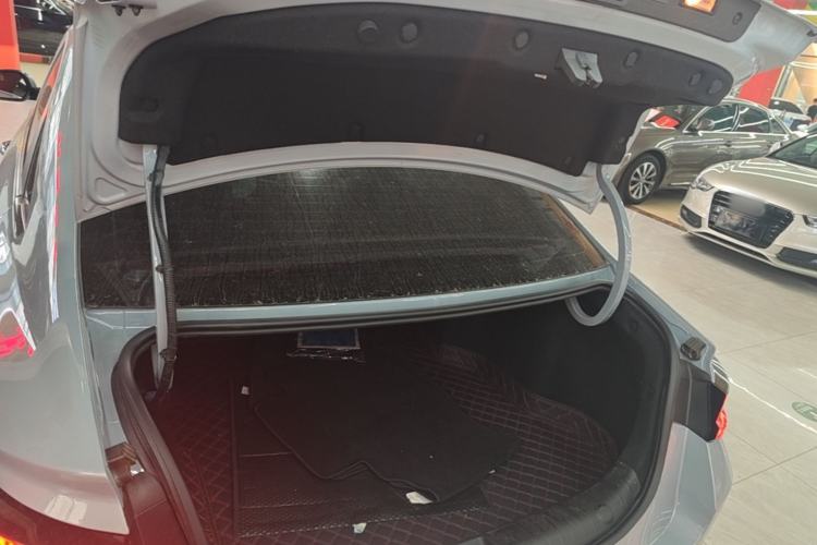 Used Geely Auto Emgrand L HiP 2022 1.5TD-DHT Pro 100KM Super Clean Trunk