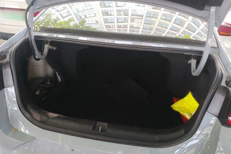 Used Geely Auto Emgrand L HiP 2022 1.5TD-DHT Pro 100KM Super Swift Trunk